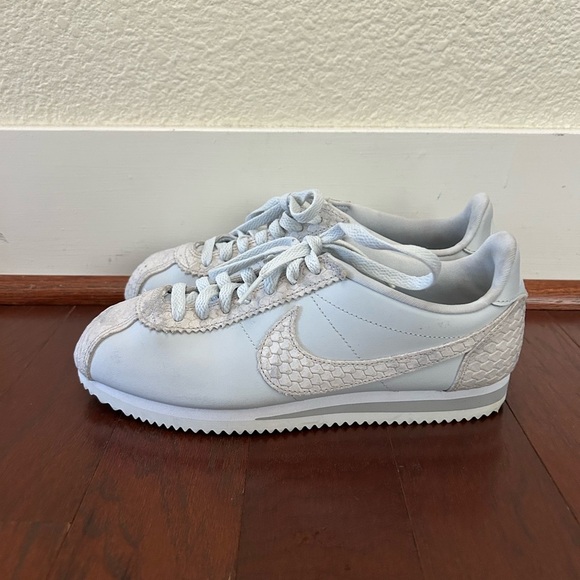 Nike Classic Cortez Premium W Leather Uppers Snake Scale grey size 8.5 US 6 UK - Picture 3 of 12